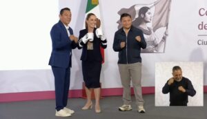 Lagunero Cristian Mijares participa en la mañanera presidencial